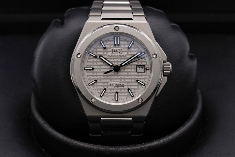 IWC Ingenieur IW328904